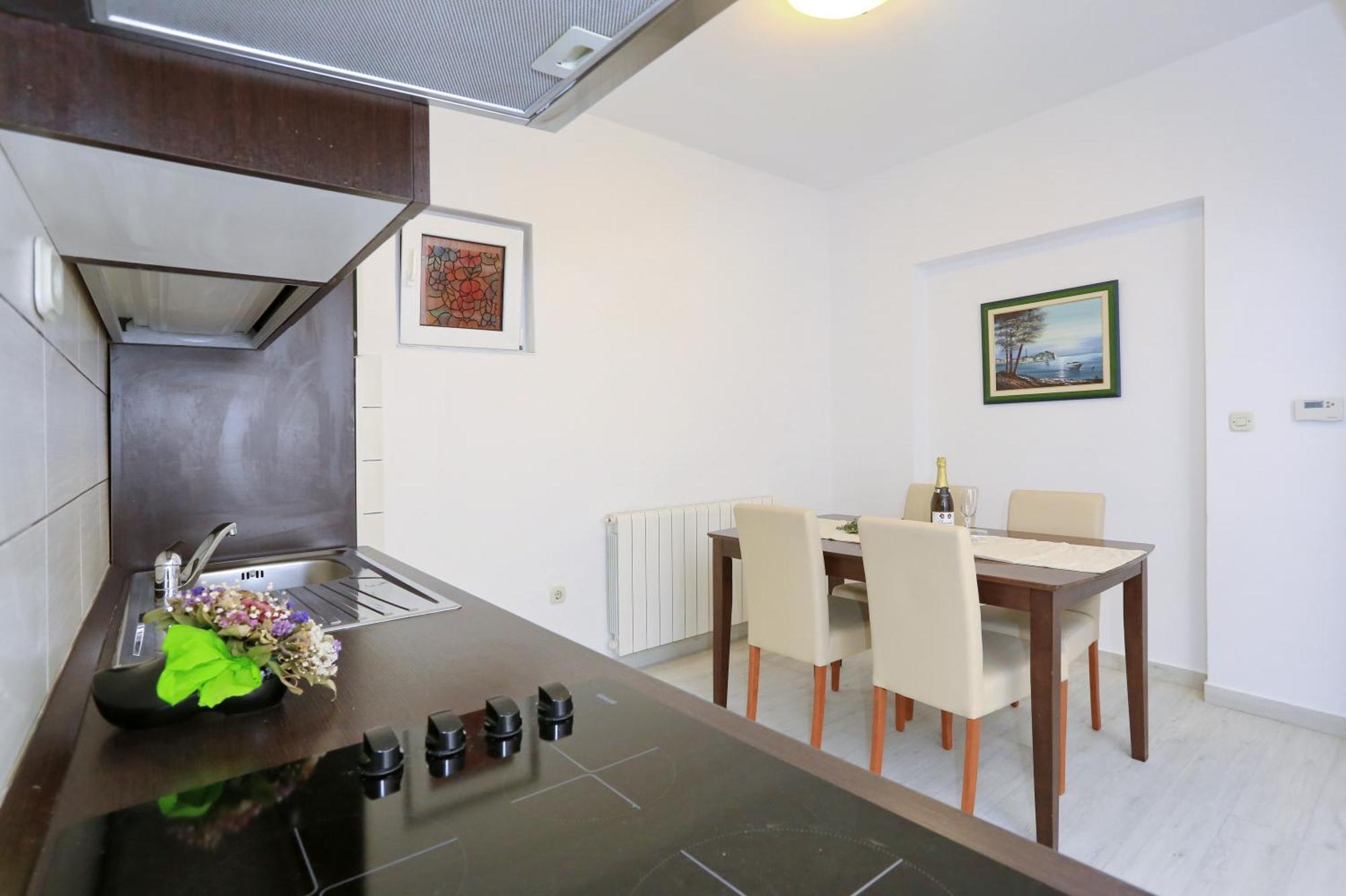 Apartments Maruna Self Check-In ซาดาร์ ห้อง รูปภาพ