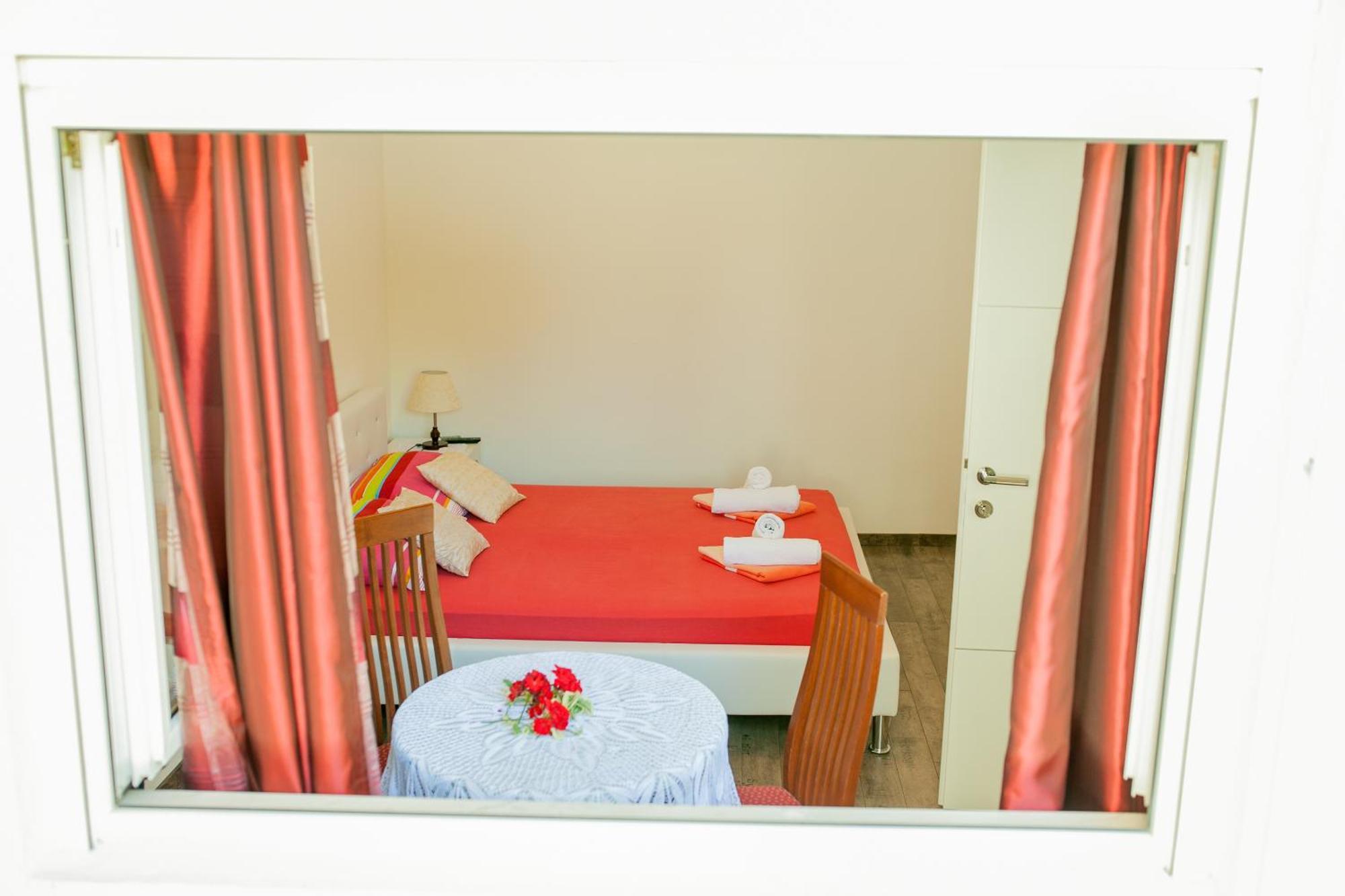 Apartments Maruna Self Check-In ซาดาร์ ห้อง รูปภาพ