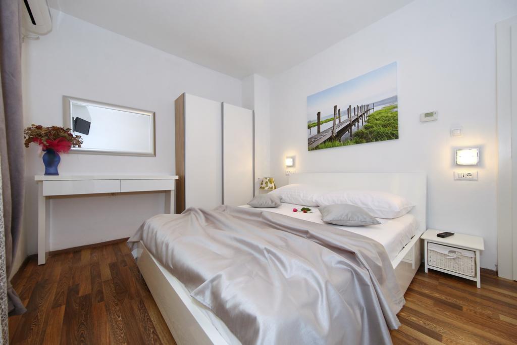 Apartments Maruna Self Check-In ซาดาร์ ภายนอก รูปภาพ